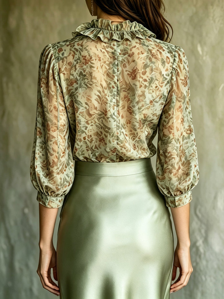 Antonella | Blusa Elegante con Volant Floreali e Minigonna in Raso