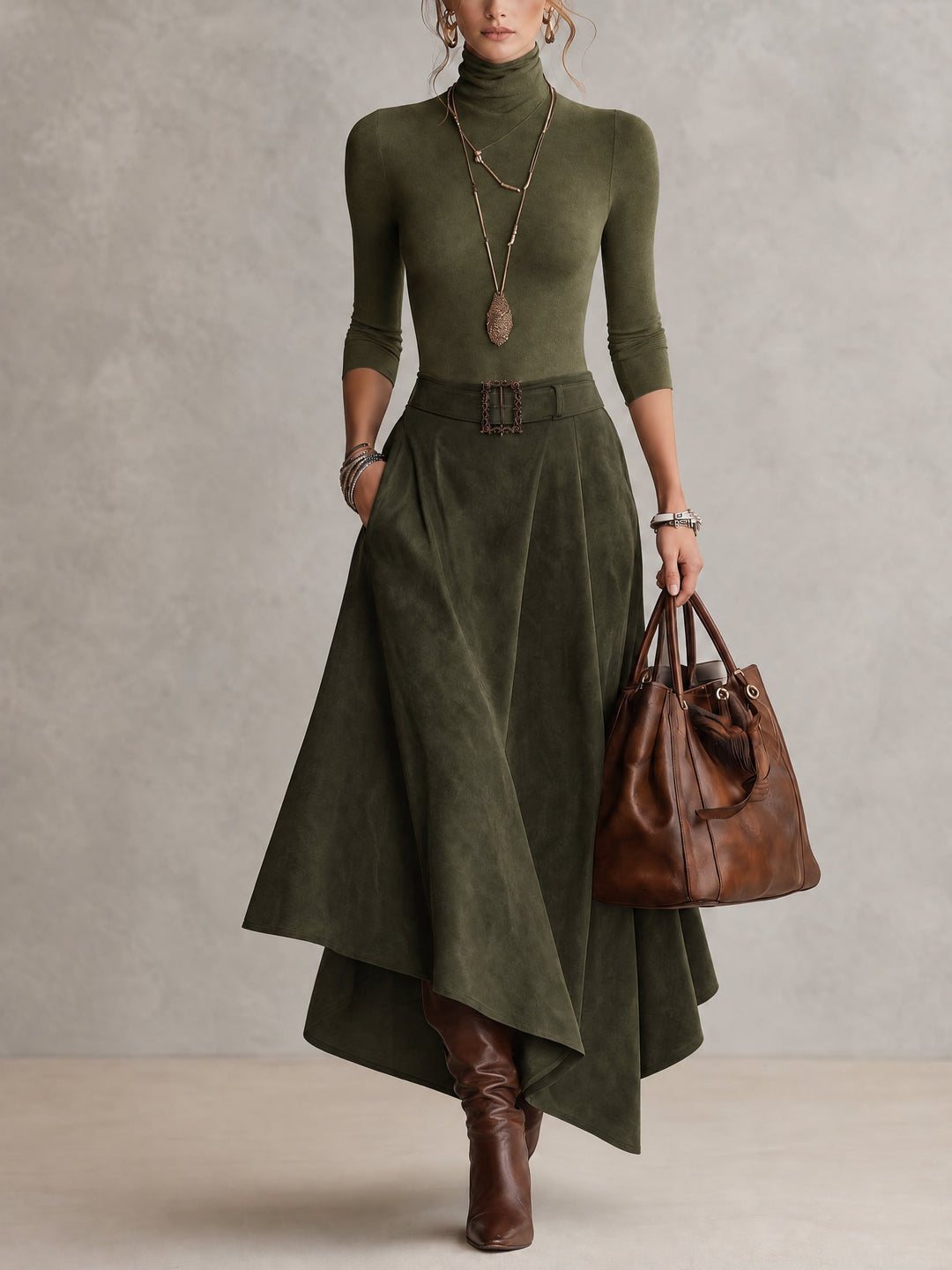 CELESTE | Completo Top Dolcevita in Maglia e Gonna Asimmetrica in Suedine