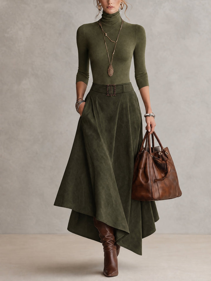 CELESTE | Completo Top Dolcevita in Maglia e Gonna Asimmetrica in Suedine