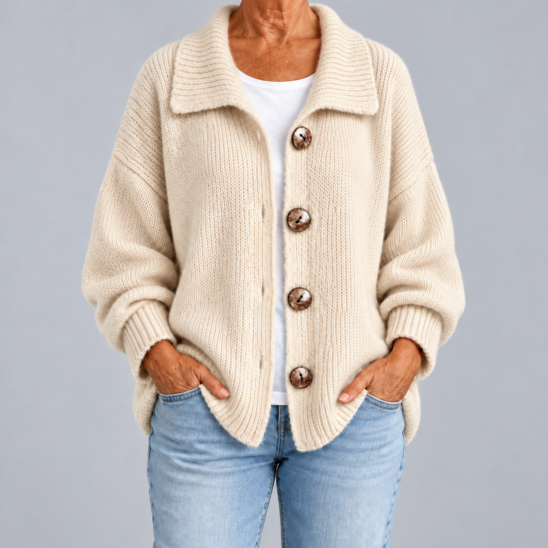 Chiara | Cardigan Oversize con Colletto e Bottoni