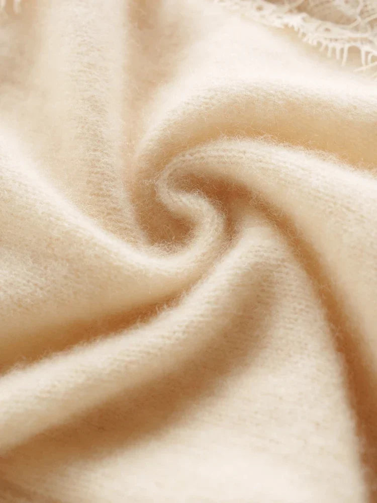 Aurora | Cardigan con Dettagli in Pizzo
