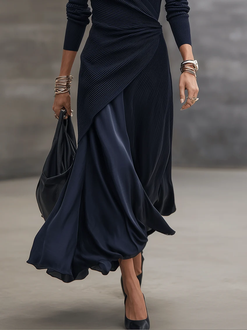 Loredana | Abito Maxi Asimmetrico con Scollo a V e Pannelli in Raso Blu Navy