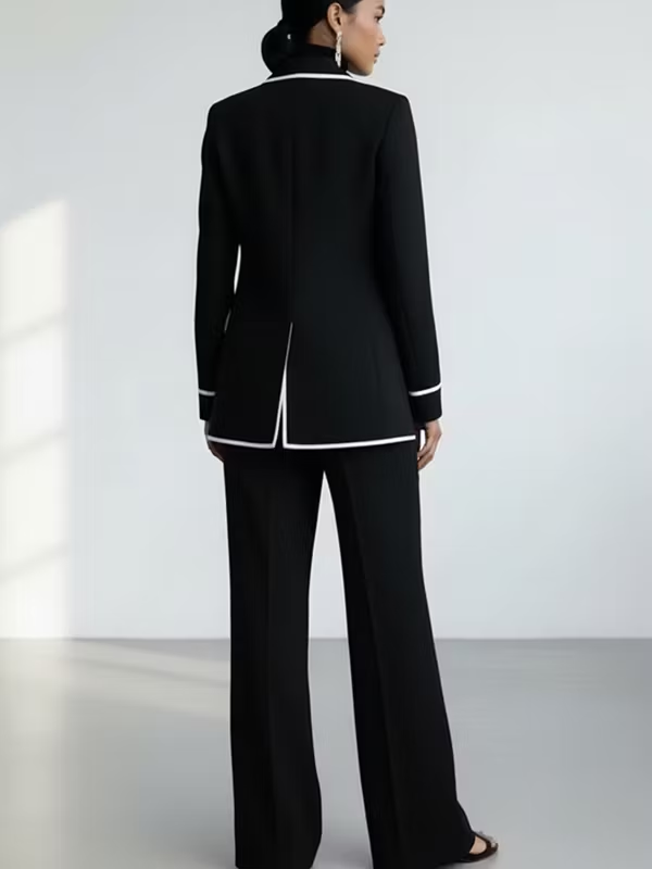 Claudia | Completo Due Pezzi Blazer con Bordo a Contrasto Nero e Pantalone a Gamba Larga