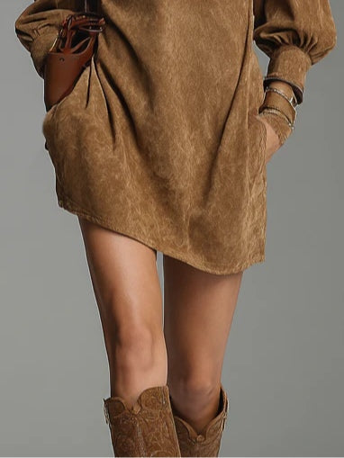 Silvia | Mini Abito in Suede Marrone Ampio con Zip e Collo Alto