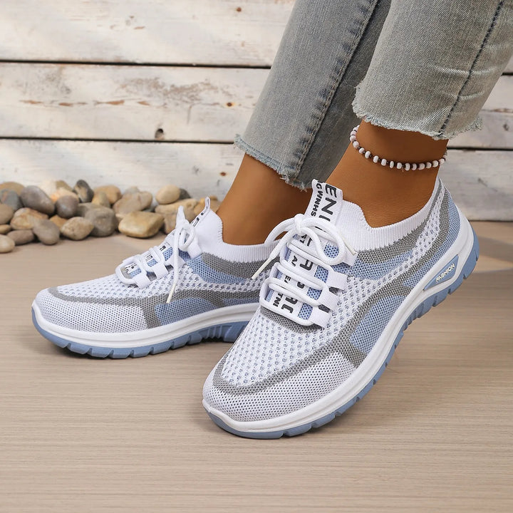 Suppria | Sneakers leggere, comode e traspiranti per donna