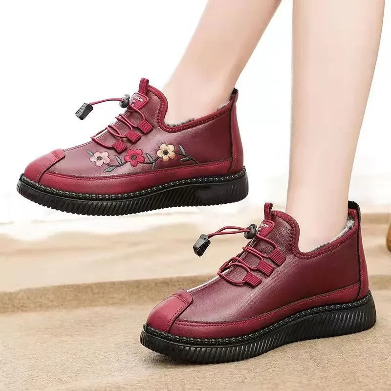 Inés™ | Pantofole in Pelle Foderate con Lacci Elastici