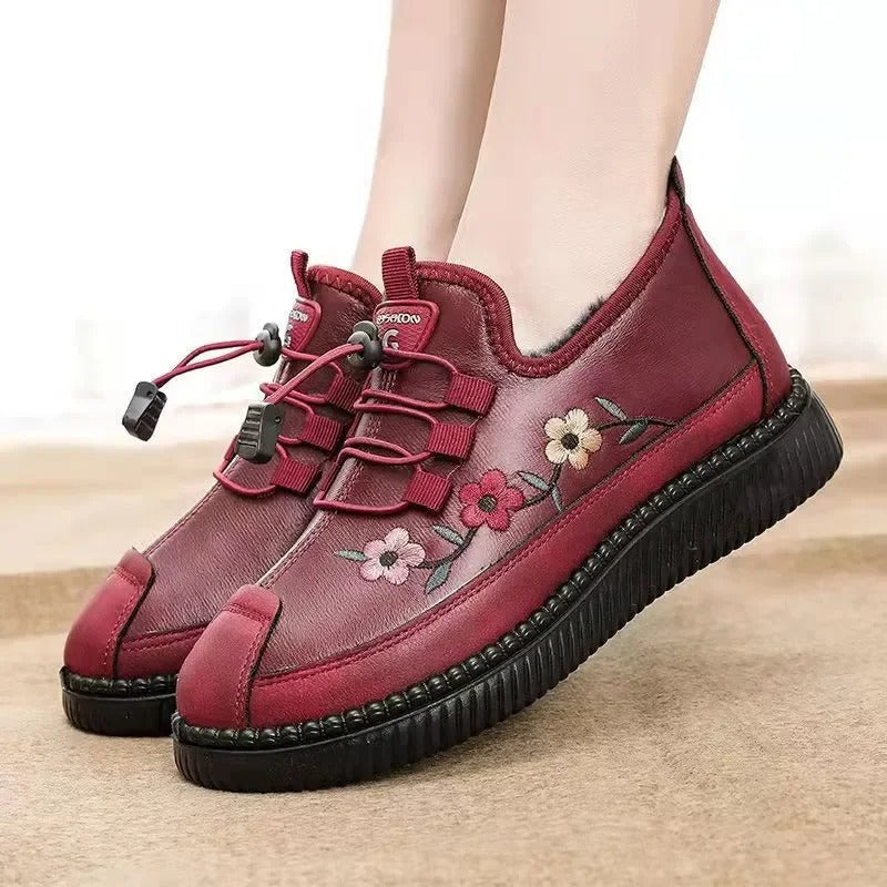 Inés™ | Pantofole in Pelle Foderate con Lacci Elastici